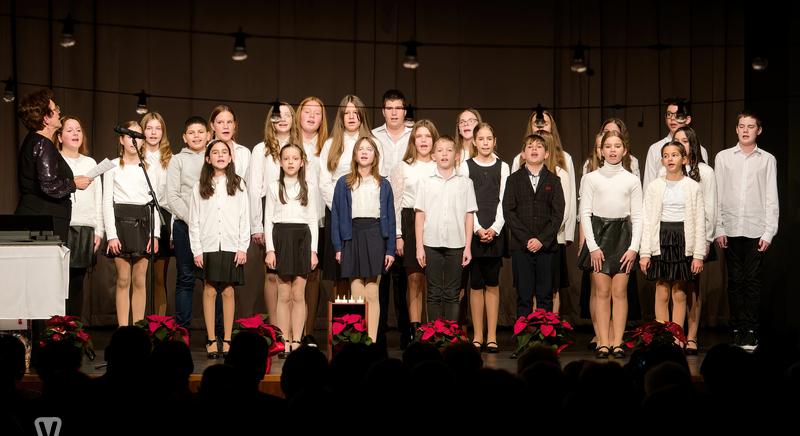 30 éves a Büki Női Kar - Jubileumi koncert a színházteremben