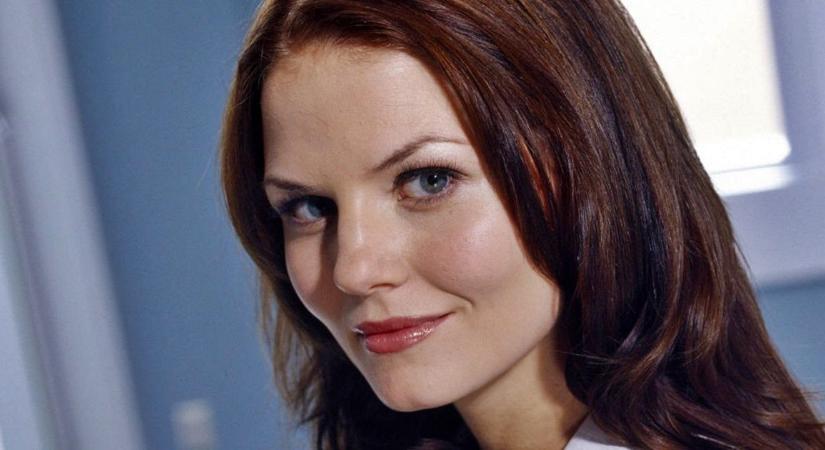 Ő volt Allison nővér a Dr. House-ból – Friss fotókon a 45 éves Jennifer Morrison