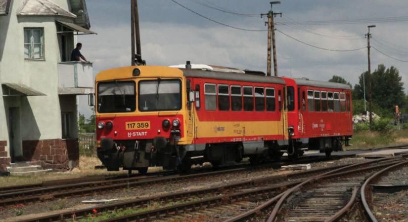 Menet közben fogyott ki az üzemanyag egy Ózd és Miskolc között közlekedő motorvonatból