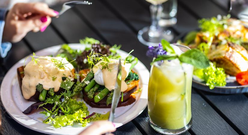 Romkocsmából brunch étterem, különleges ízekkel