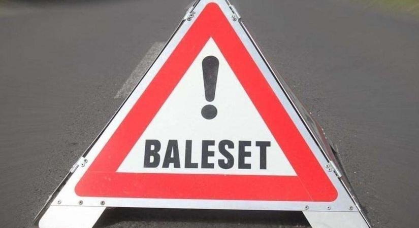 Baleset történt az M1-esen