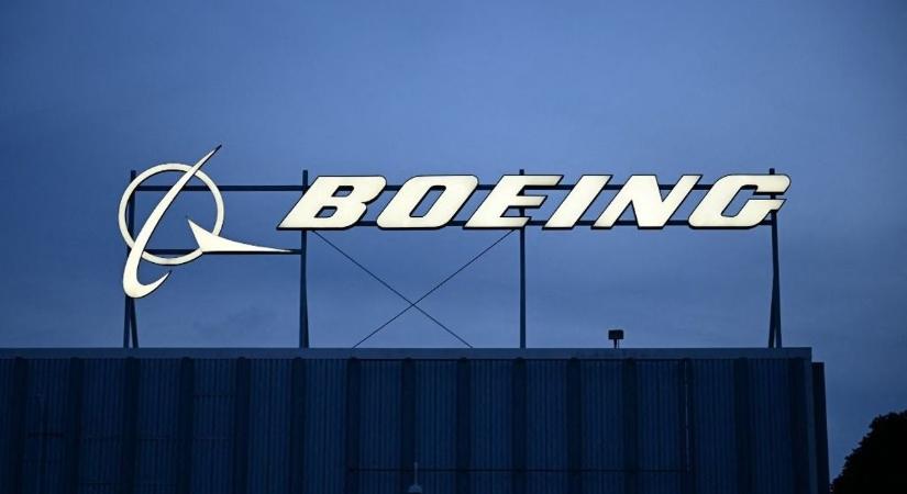 Boeing-leépítés: több száz mérnököt rúgtak ki egyszerre