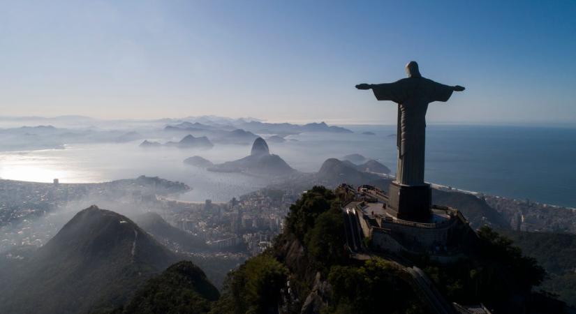 A brazilok elképesztő tombolása, pusztítása Budapesten