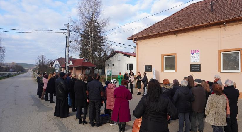 Isten adta tehetséggel élni, festeni, szeretni