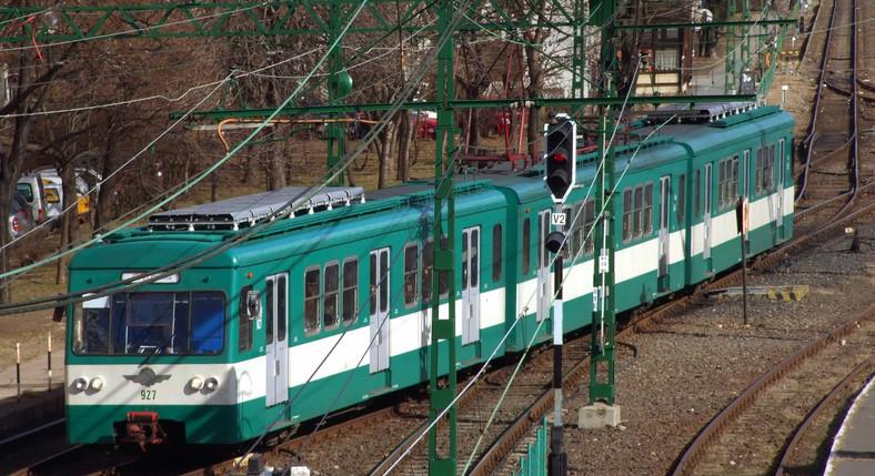 Jó lesz ez nekünk? Elővárosi vonat lehet a HÉV-ből