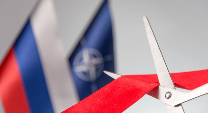 NATO-főtitkár: elfogadhatatlan, hogy az oroszok ismét megsértették a szövetség légterét