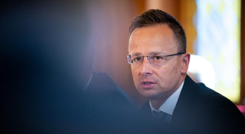 Szijjártó: Rohamot indítottak az ukrajnai háború világháborúvá terjesztése érdekében