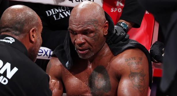 Evander Holyfield kihívta Tysont egy trilógiára, aki udvairasan visszautasította