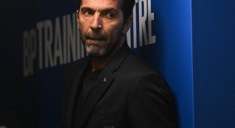 A világbajnok kapus, Buffon felfedte élete sötét titkait