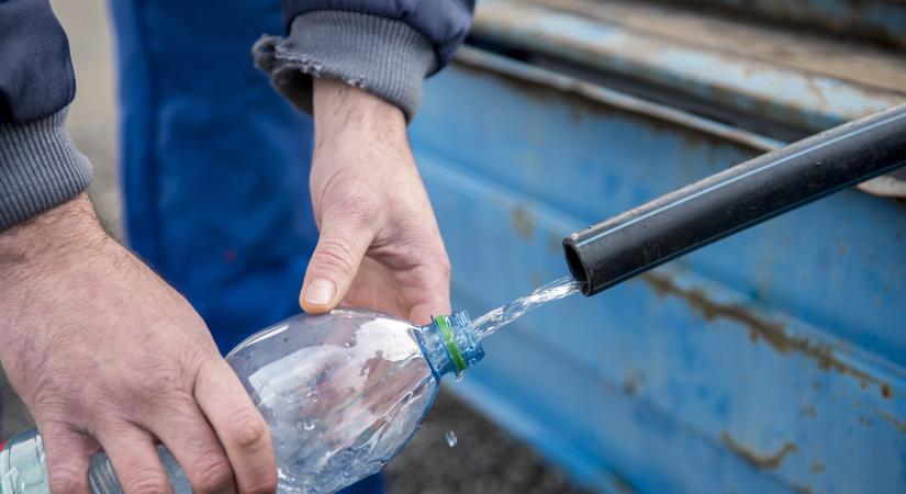 Több százezer magyar kikerült a közüzemi ivóvízellátásból