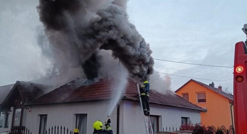 Csak felkapcsoltam a villanyt... - Szörnyű pillanatok következtek - fotók