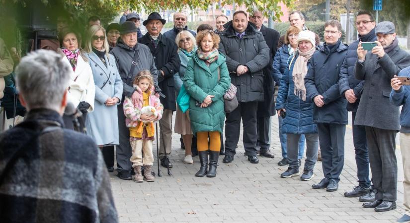 Kaltenecker Viktor emlékét őrzi egy új tábla Székesfehérváron, a Várkörúton