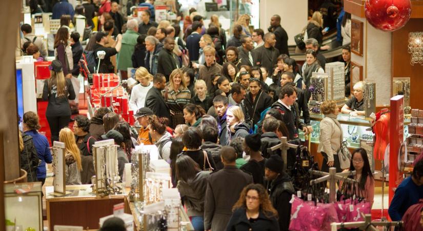 Black Friday: a vásárlók megőrülnek, de mire fel ez a nagy felhajtás? – videóval