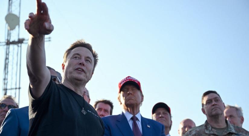 Együtt nézte Trump és Musk a világ legnagyobb rakétájának repülését