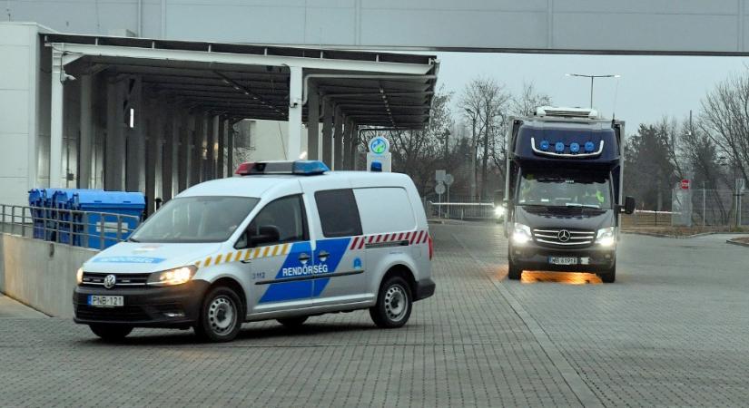 Testkamerát fognak viselni a rendőrök ezekben a nagyvárosokban, kiderült, miért