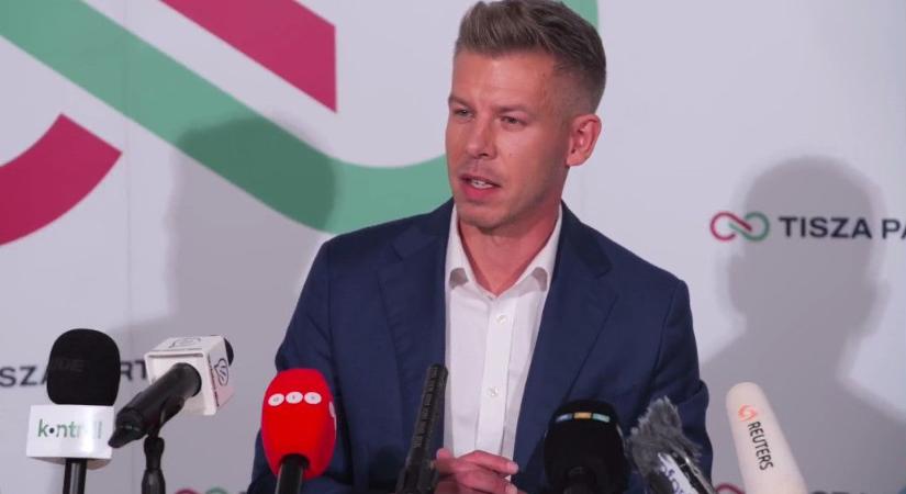 Magyar Péter Szerencsen nem engedte be a kormányközeli lapok újságíróit