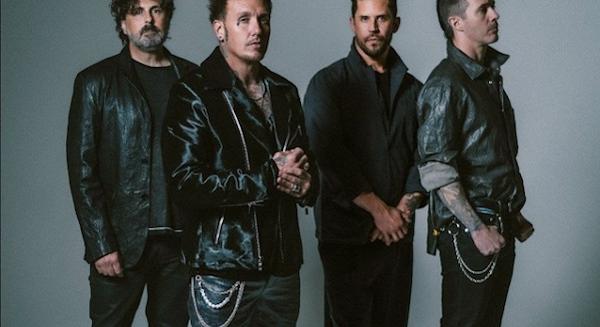 Sokszínű, kísérletezős, érzelmes és dinamikus lesz az új Papa Roach album