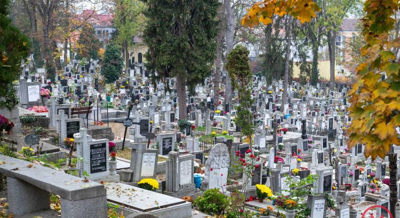 Házsongárdi műemlékek a bürokrácia útvesztőjében – Veszélyben vannak a sírhelyek