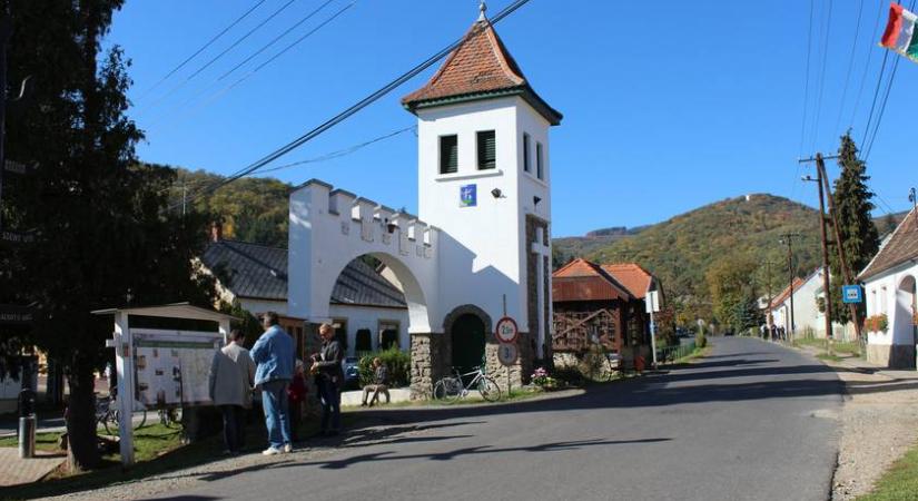 A tündérszép magyar falutól a szavad is elakad: 400-an sem lakják, pedig igazi kincs a hegyekben