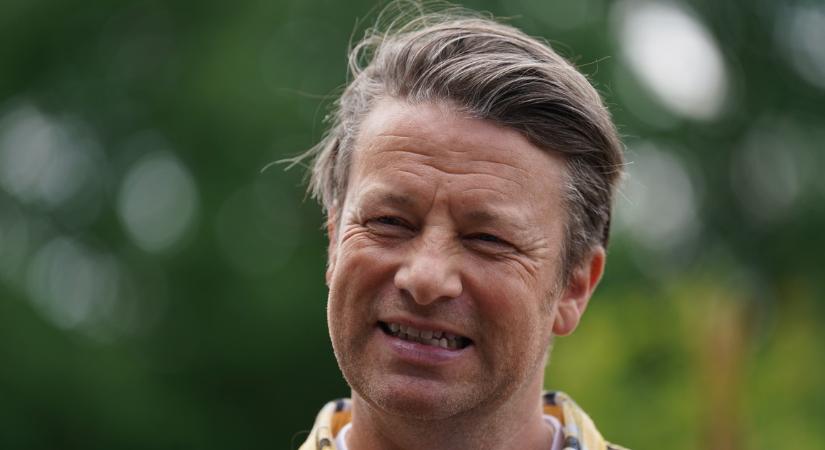 Így várja a karácsonyt Jamie Oliver és kisfia – fotó