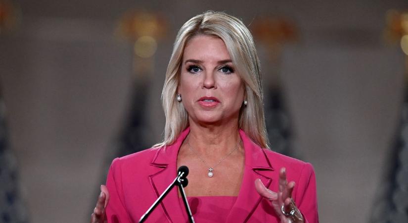 Trump új főügyésze lehet Pam Bondi, aki biztonságosabbá tette Floridát