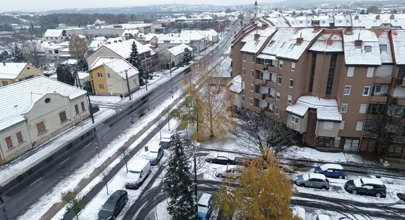 Hó: Zalaegerszeg közlekedésében nem okozott gondot (videó)