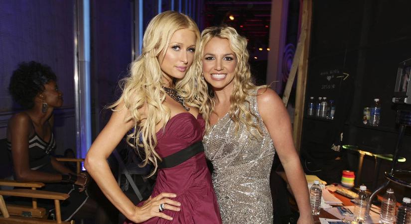 Paris Hilton és Britney Spears 18 éves fotója mindent visz, Schóbert Lara megmutatta új párját