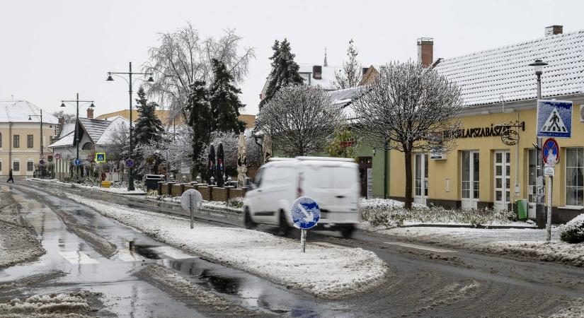 A hazai sofőrök csaknem negyede akadt már el hóban