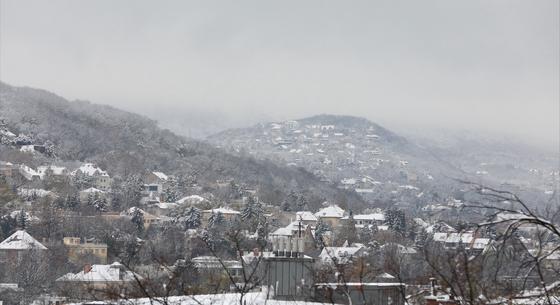 Nézegessen képeket a behavazott Budapestről!