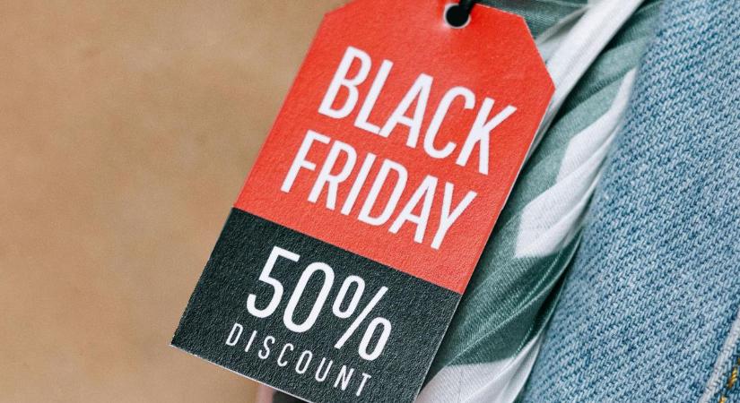 Megdöbbentő számok: Ennyi pénzt költenek a magyarok a Black Friday alatt