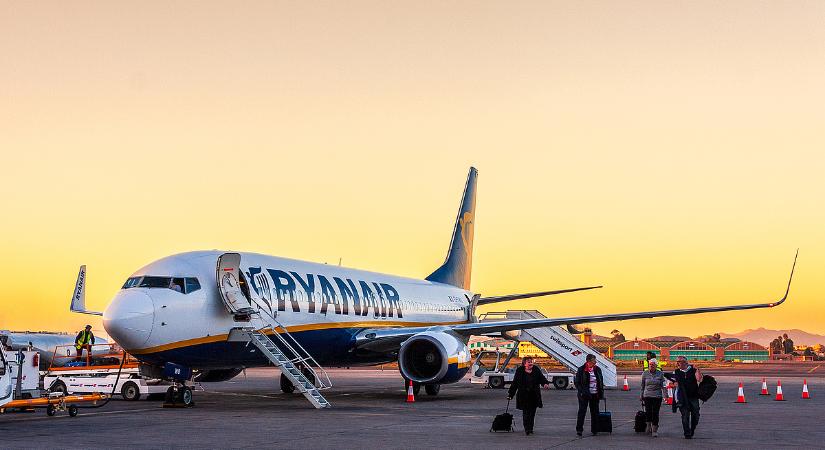 Addig szorongatta az utasokat a Ryanair, amíg irtózatosan ráfázott