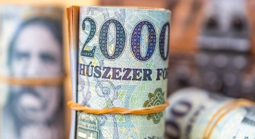 KSH: szeptemberben a bruttó átlagkereset 627 400 forint volt