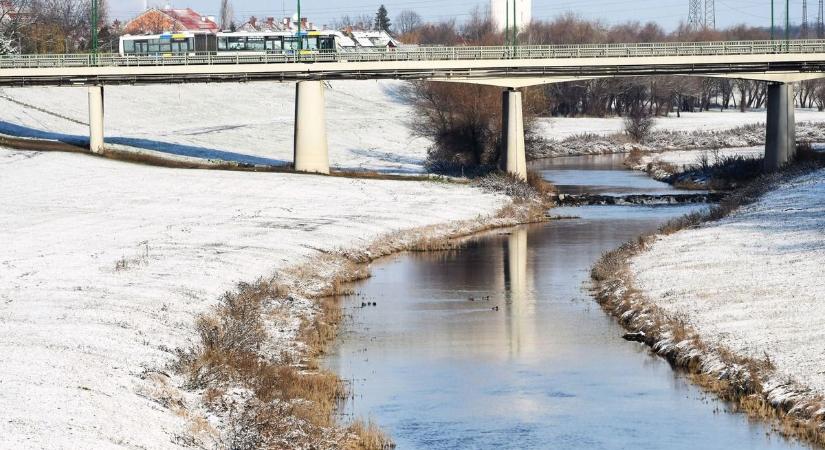 Változó idők, változó évszakok