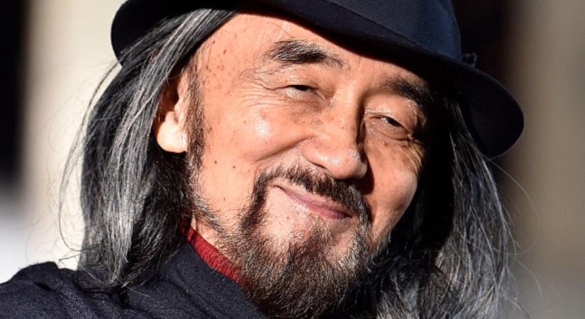 Yohji Yamamoto: „Az igazi divat eltűnőben van, de amíg élek, harcolok érte”