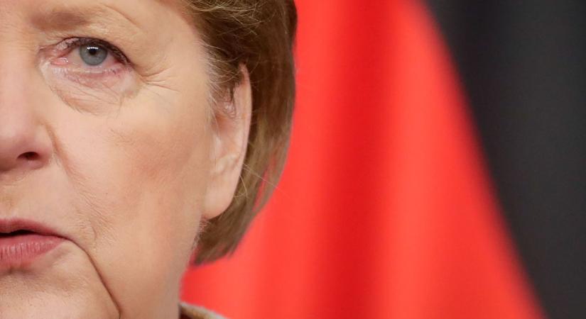 Angela Merkel nem hajlandó elvinni a balhét az ukrajnai háborúért