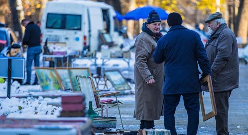 Debreceni Régiségvásár: a jó üzlet hidegben is jó üzlet!