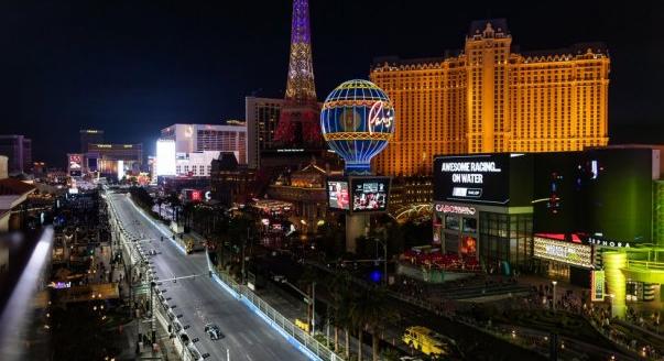 ÉLŐ: F1-es Las Vegas-i Nagydíj, a futam