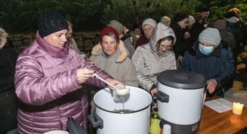 Megvendégelik a hajdúnánásiakat az első gyertyagyújtáskor