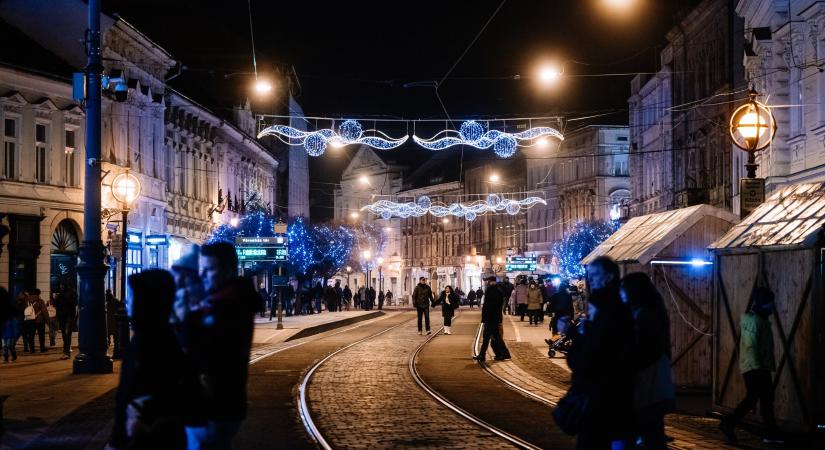 Advent: Winterpark és fényfestés is várja a miskolciakat