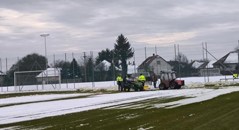 A játékvezető döntött: elmaradt a Füzesabony SC-Erőss út és az FC Hatvan mérkőzése