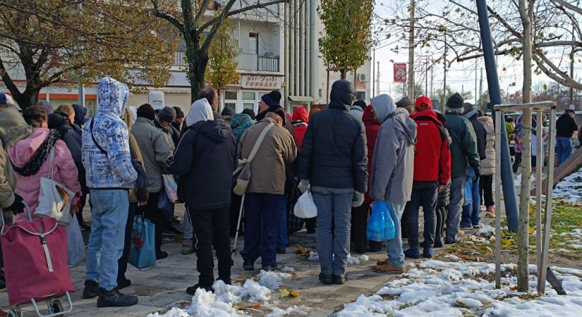 “Hol vannak ilyenkor a város vezetői?” A debreceni ételosztás szervezői nem értik, miért nem segítenek nekik