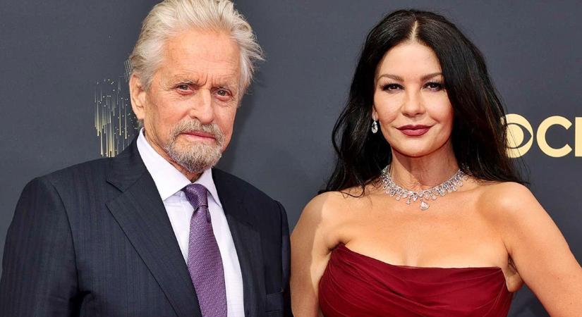 Elképesztően dögös menyasszony volt Catherine Zeta-Jones (Fotók!)