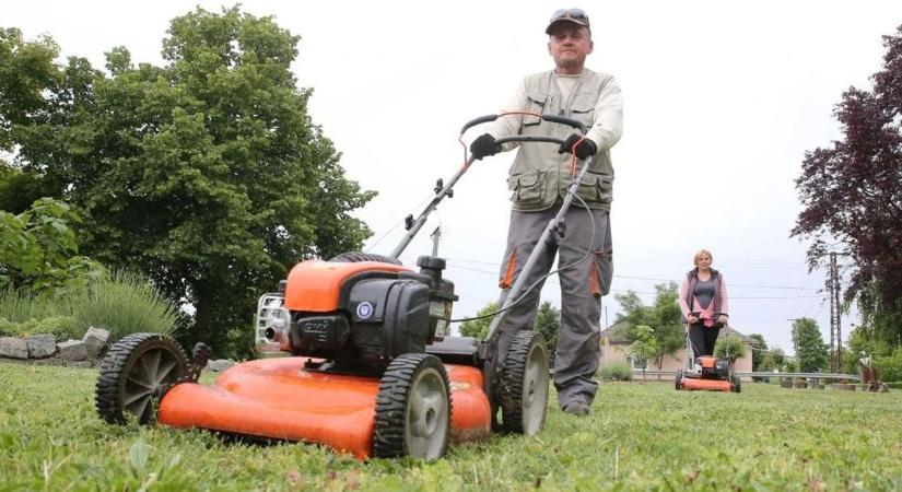 Fűnyírás, flexelés, kakaskukorékolás – a kommentelők jól megmondták a magukét!