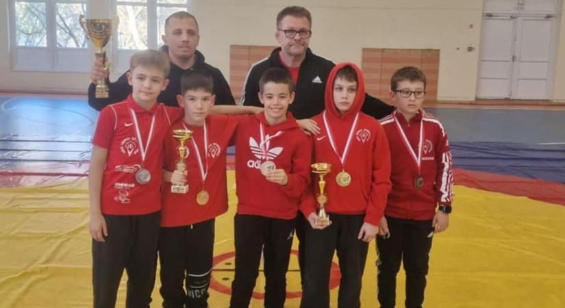 Egri VSI: öt versenyző, öt érmes helyezés az U11-es ob-n