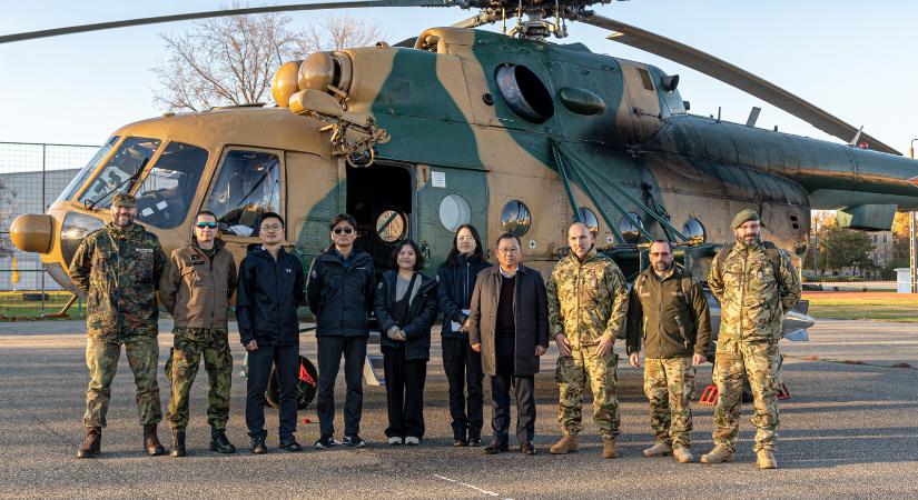 Dél-koreai, német és cseh ellenőrök gyakoroltak a vásárhelyi laktanyában