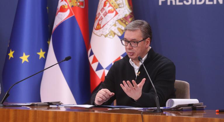 Szerbia az Európai Unió tagja akar lenni, de nem mond le keleti partnereiről