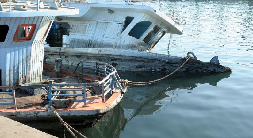 Elsüllyedt egy turistahajó a Vörös-tengeren, kiderült, volt-e magyar a fedélzeten