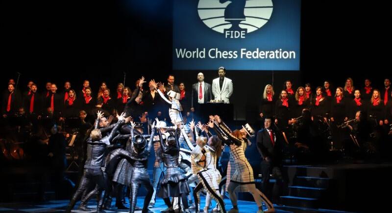 2025 márciusában újra a Magyar Színházban látható a SAKK (CHESS) musical