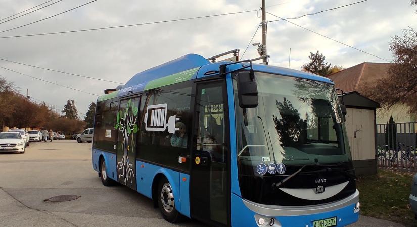 Zöld rendszámot kapott a magyar villanybusz