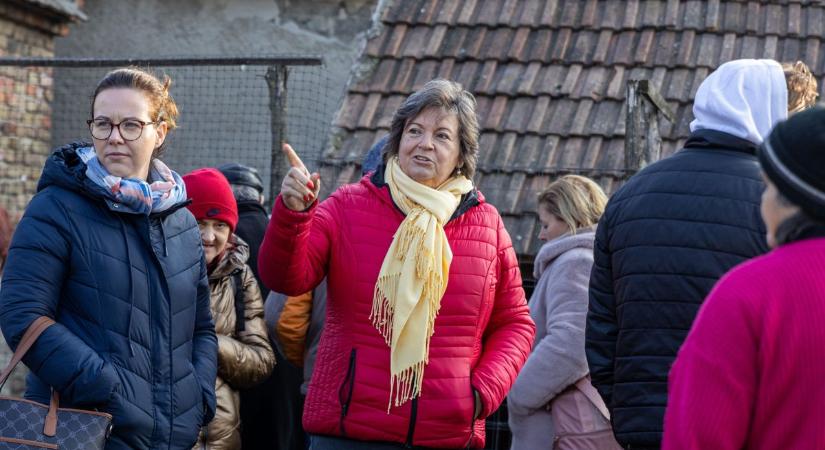 Hajléktalanszállóról érkeztek vendégek a Kemence Egyesület szociális farmjára